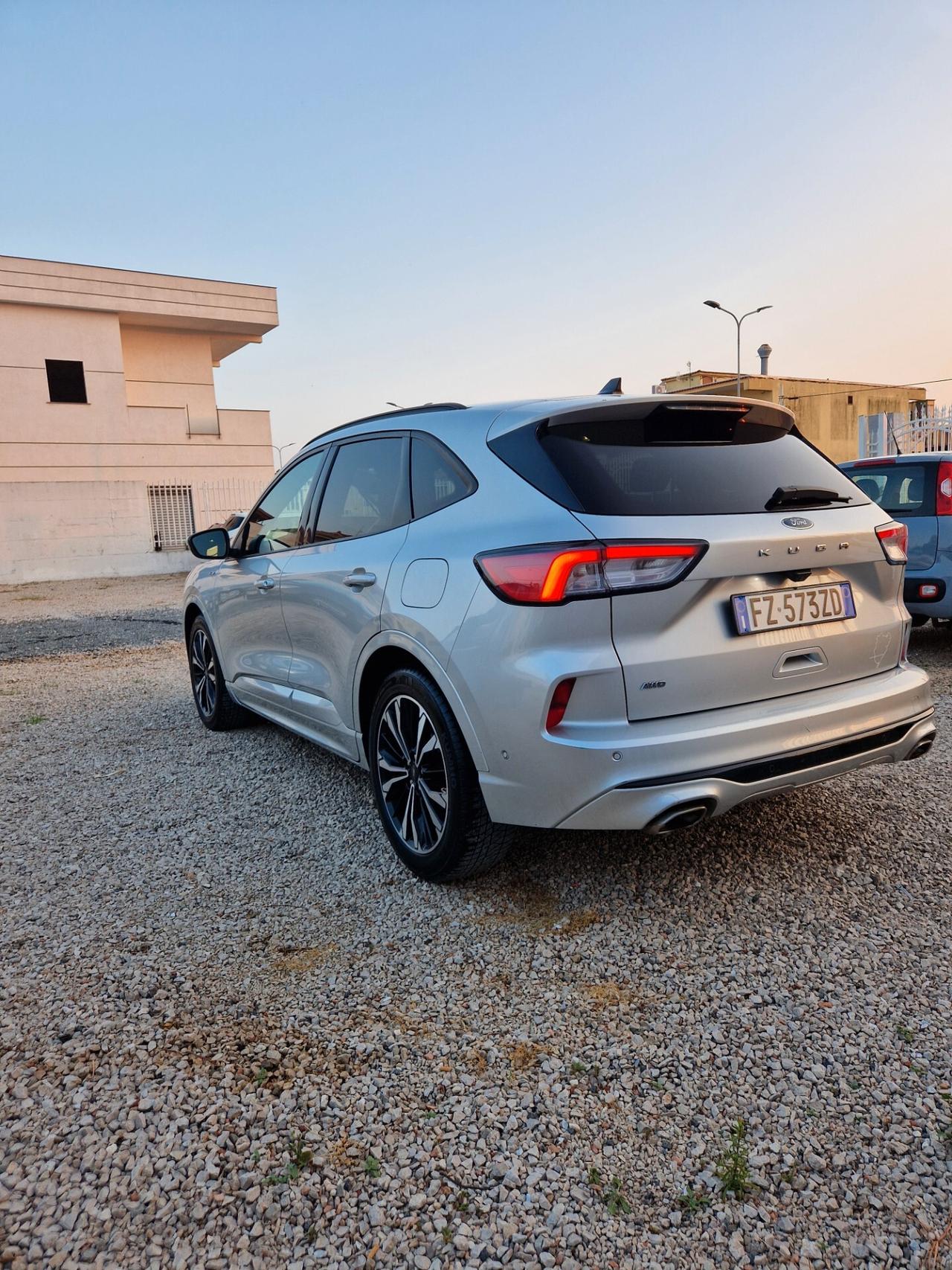 Ford Kuga 2.0 EcoBlue 190 CV aut. AWD ST-Line