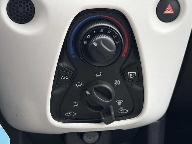 Citroen C1 VTi 72 CV 5 porte Millenium