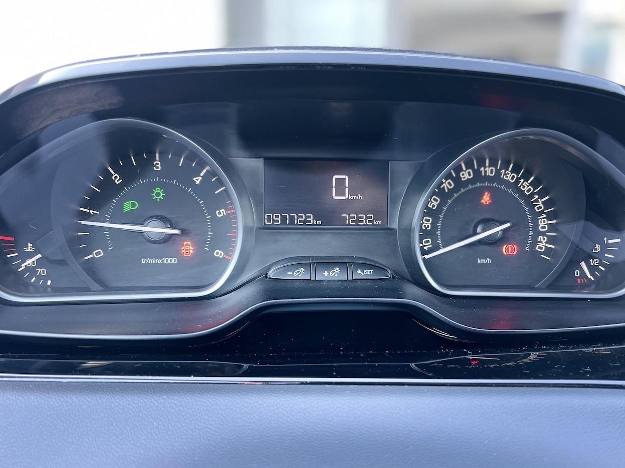 Peugeot 208 1.4 Diesel 68CV E5 Neo. - 2015