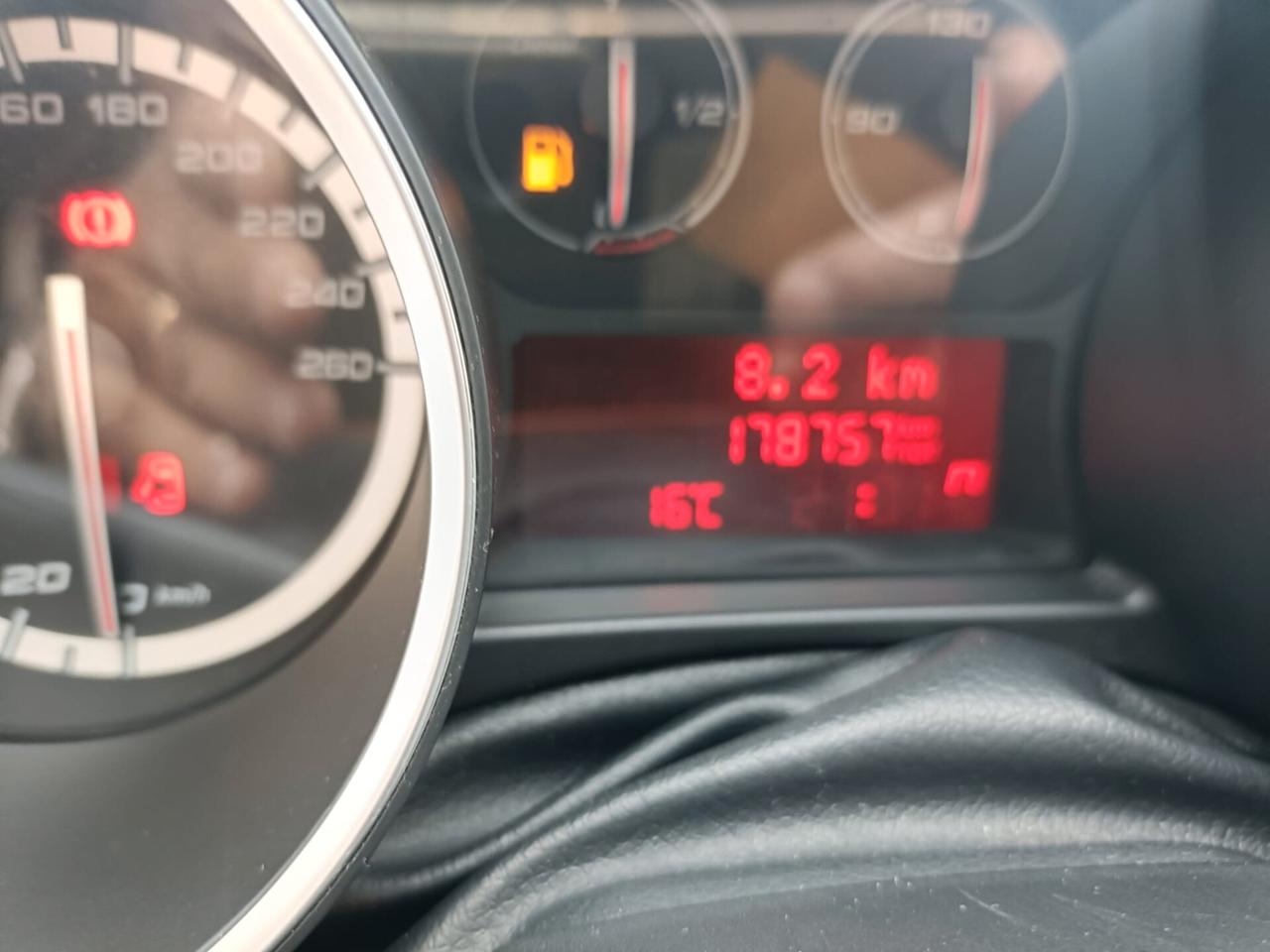 Alfa Romeo Giulietta 1.6 JTDm-2 105 CV Distinctive