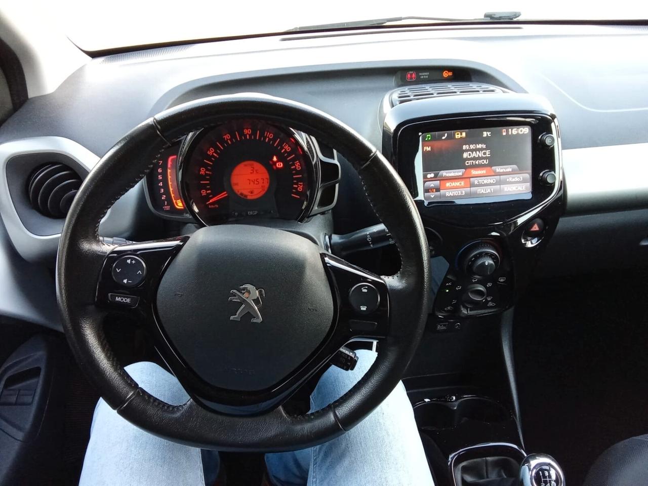 Peugeot 108 VTi 68 5 porte Allure