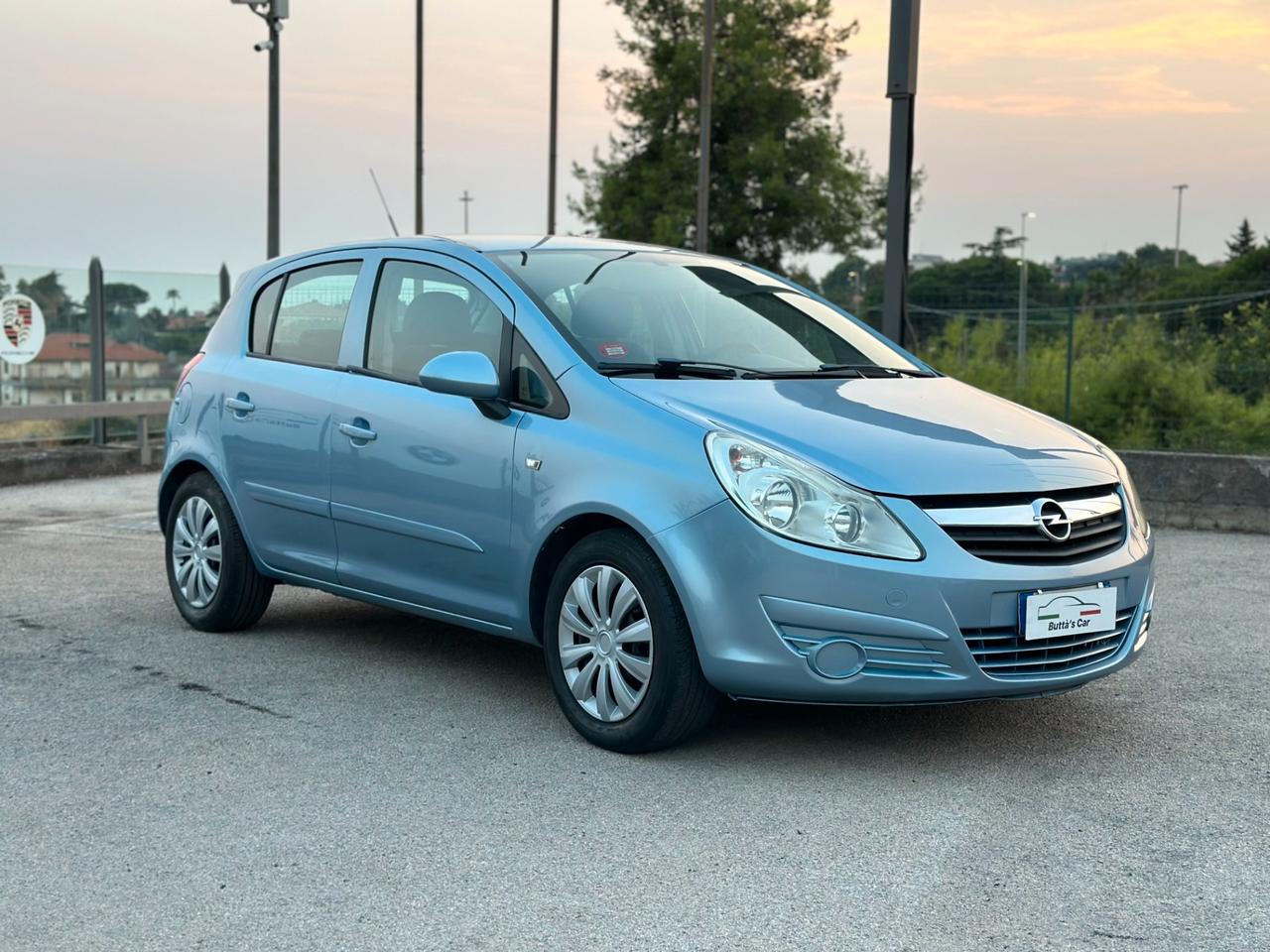 Opel Corsa 1.2 5 porte Automatica