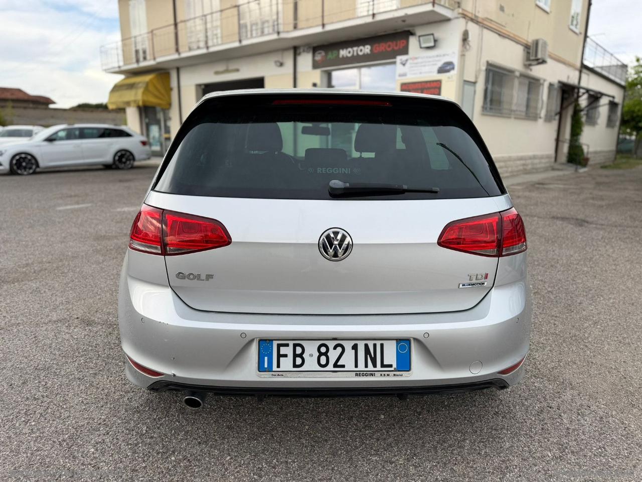 VOLKSWAGEN Golf 1.6 TDI 110CV R LINE 5p. Sport Edition BMT