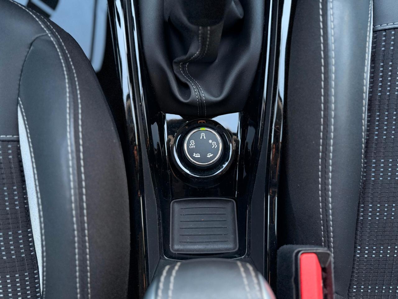 Peugeot 2008 1.6 BlueHdi 100 cv