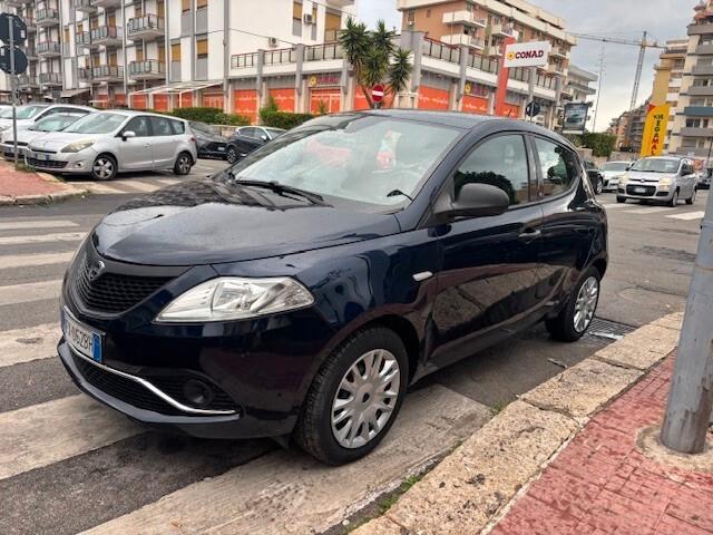 Lancia Ypsilon Finanziabile Garanzia Anche permuta