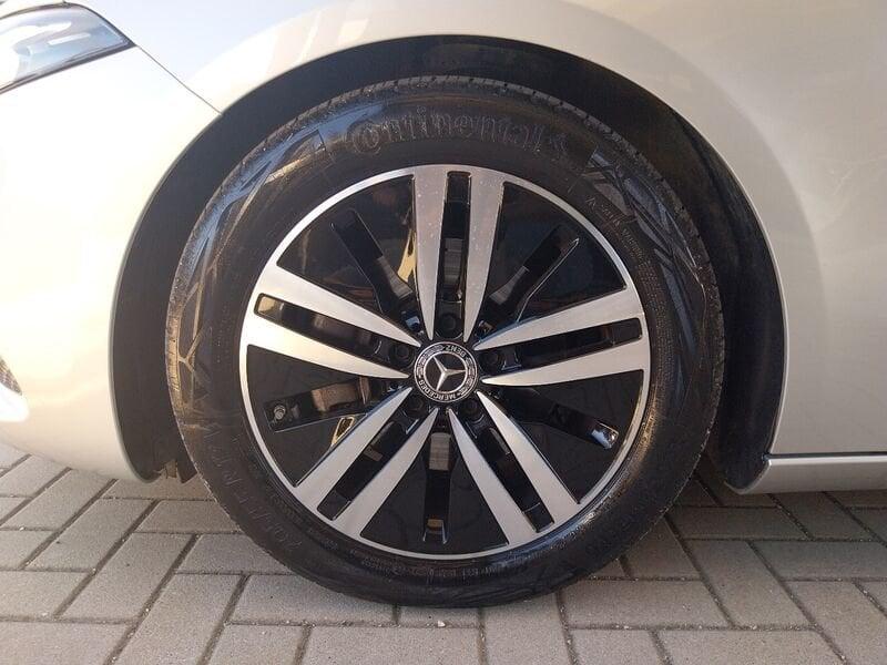 Mercedes-Benz Classe A A 180 d Automatic Sport