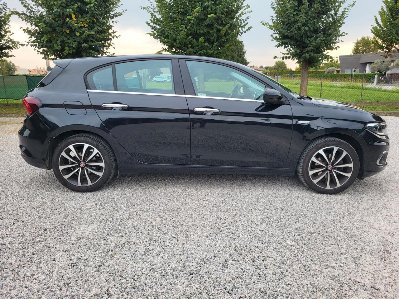 Fiat Tipo 1.6 Mjt S&S 5 porte Lounge