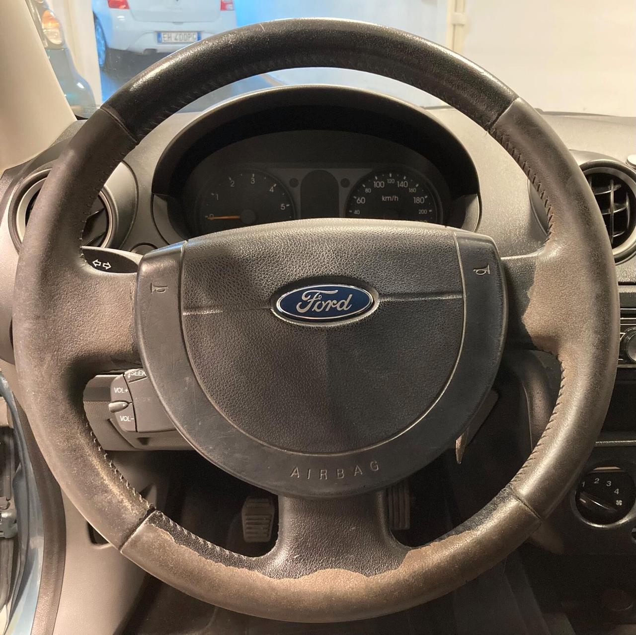 FORD FIESTA 1.4 TDCi- OK NEOPATENTATI- GOMME NUOVE