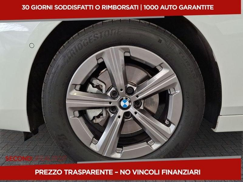 BMW Serie 2 Active Tourer 220i Active Tourer mhev 48V auto