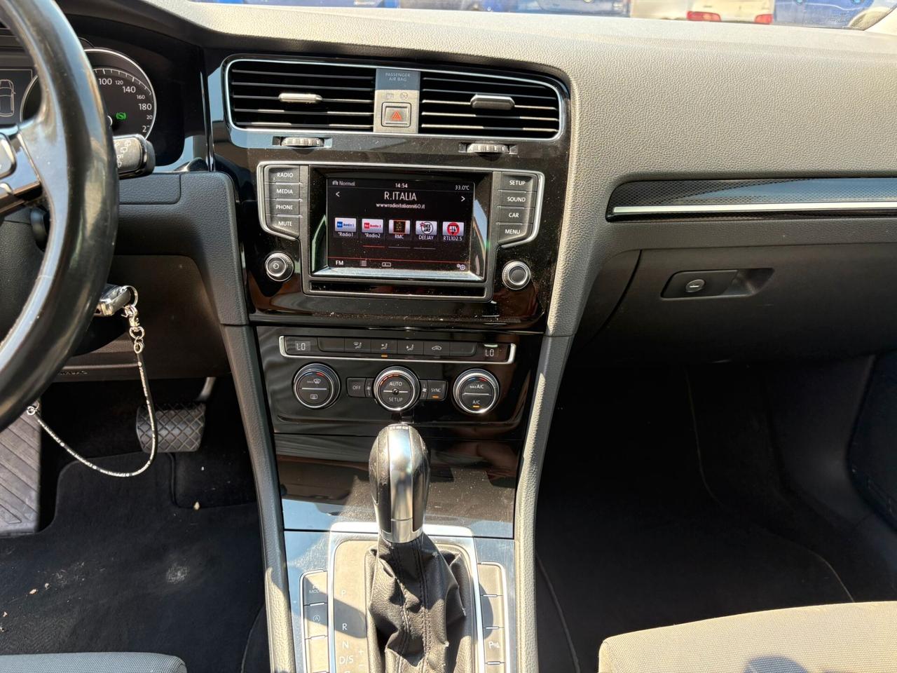 Volkswagen Golf 2.0 TDI DSG 5p. Highline BlueMotion Technology