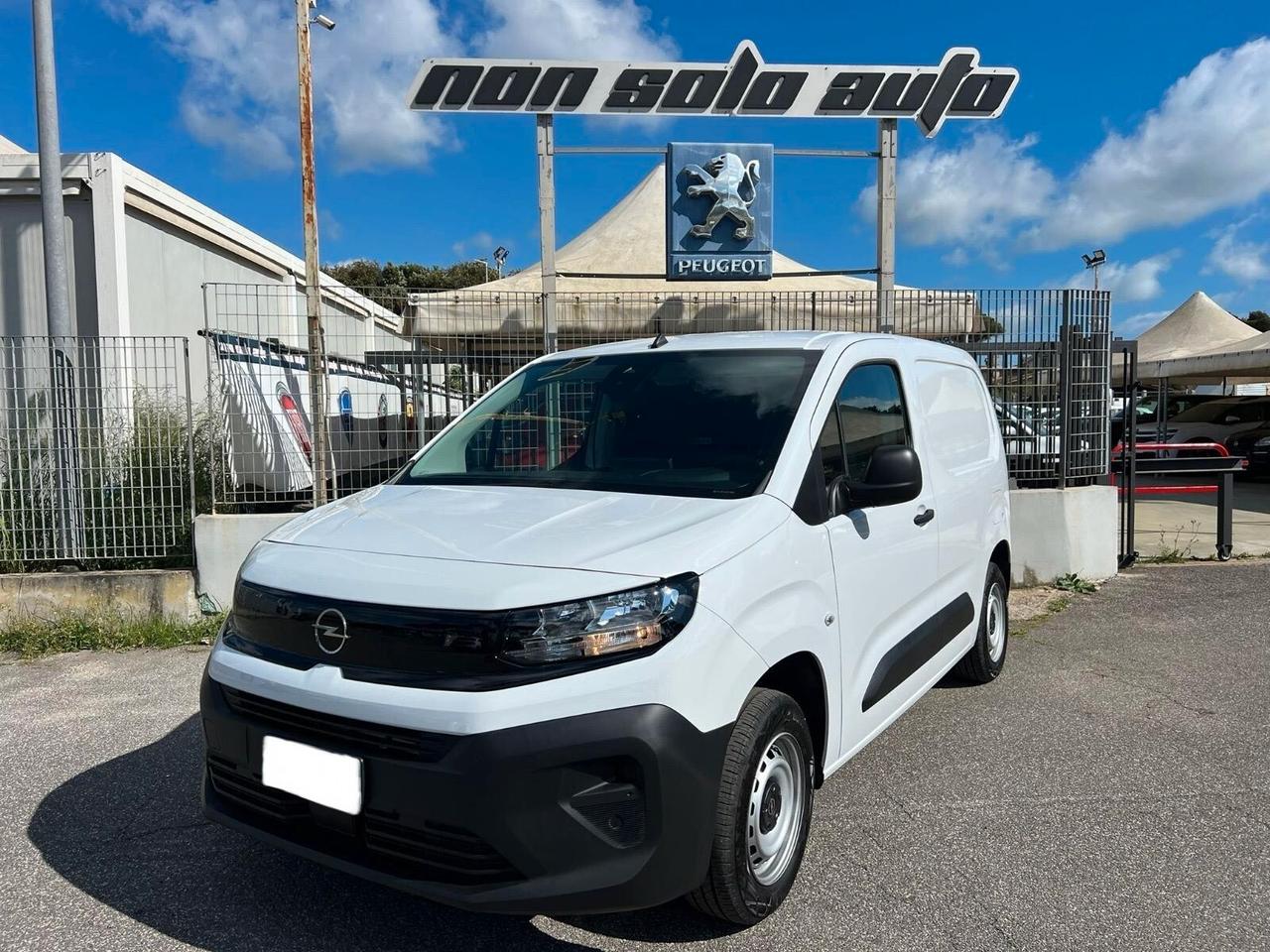 Opel Combo 1.5 BlueHdi 100cv 3posti