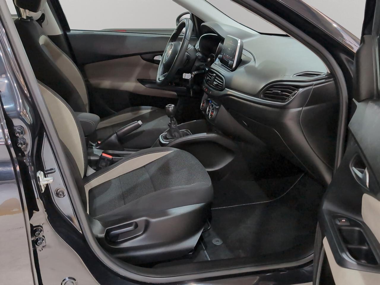 Fiat Tipo 1.6 Mjt SW Lounge