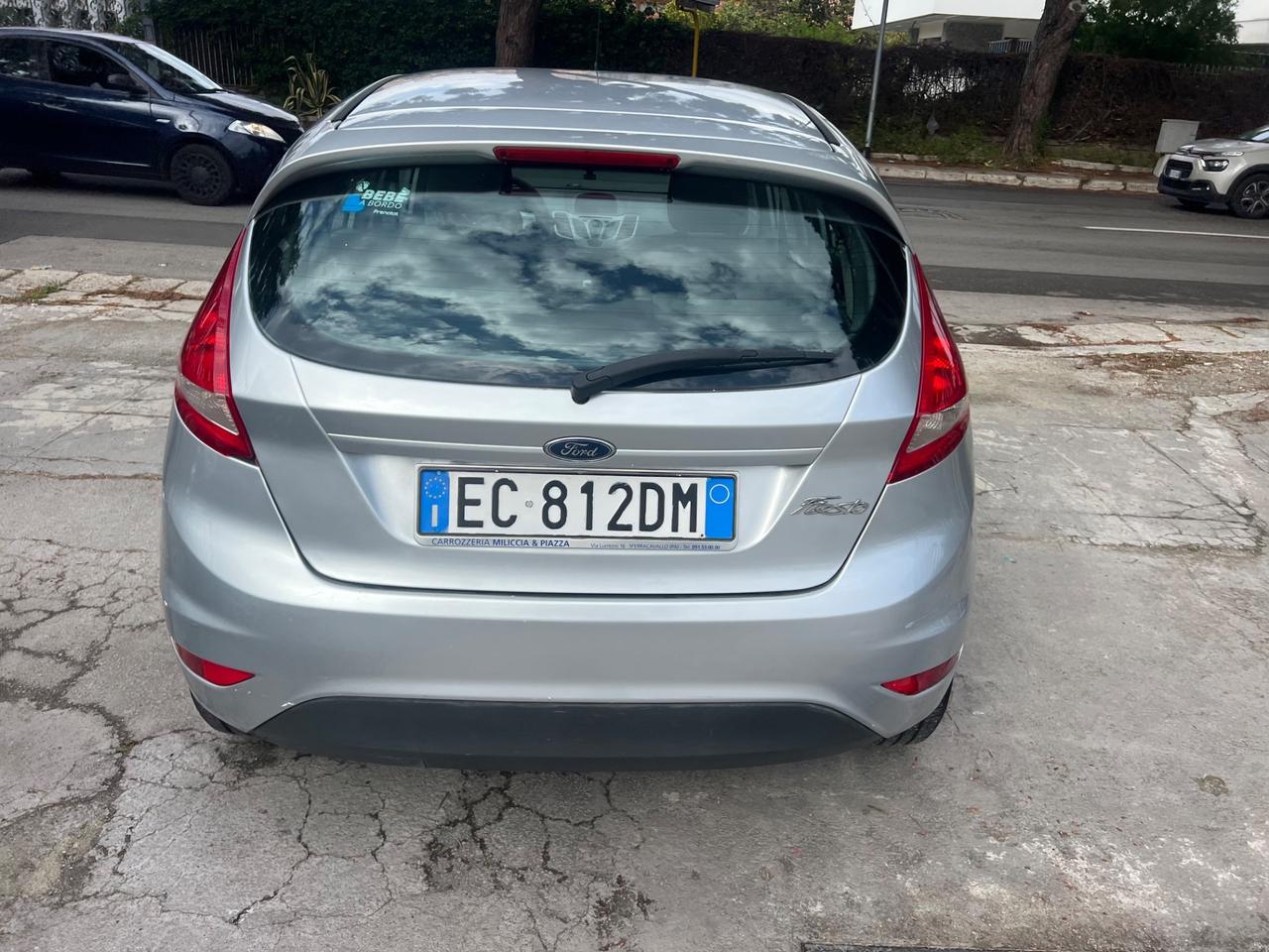 Ford Fiesta 1.4 5 porte Bz.- GPL Titanium