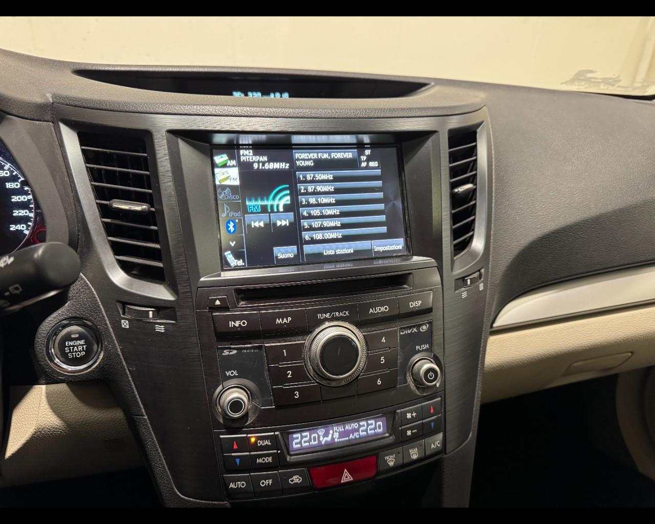 SUBARU OUTBACK 2.0D LINEARTRONIC TREND