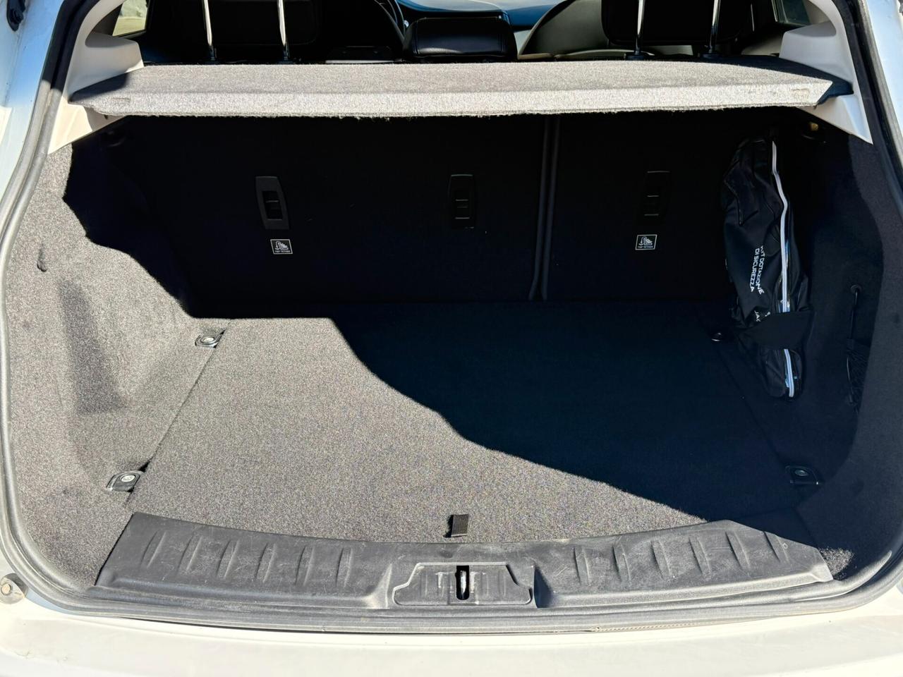 Jaguar E-Pace 2.0D 150 CV AWD aut. HSE