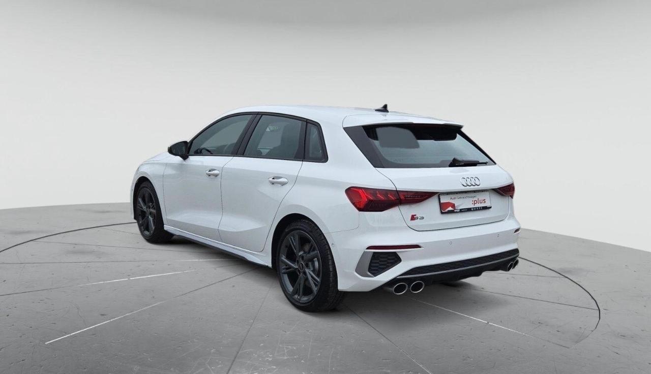 Audi S3 310cv S tronic Attitude