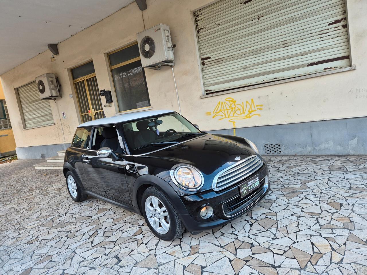 Mini Cooper 16V One (55kW) Neopatentati- 2011