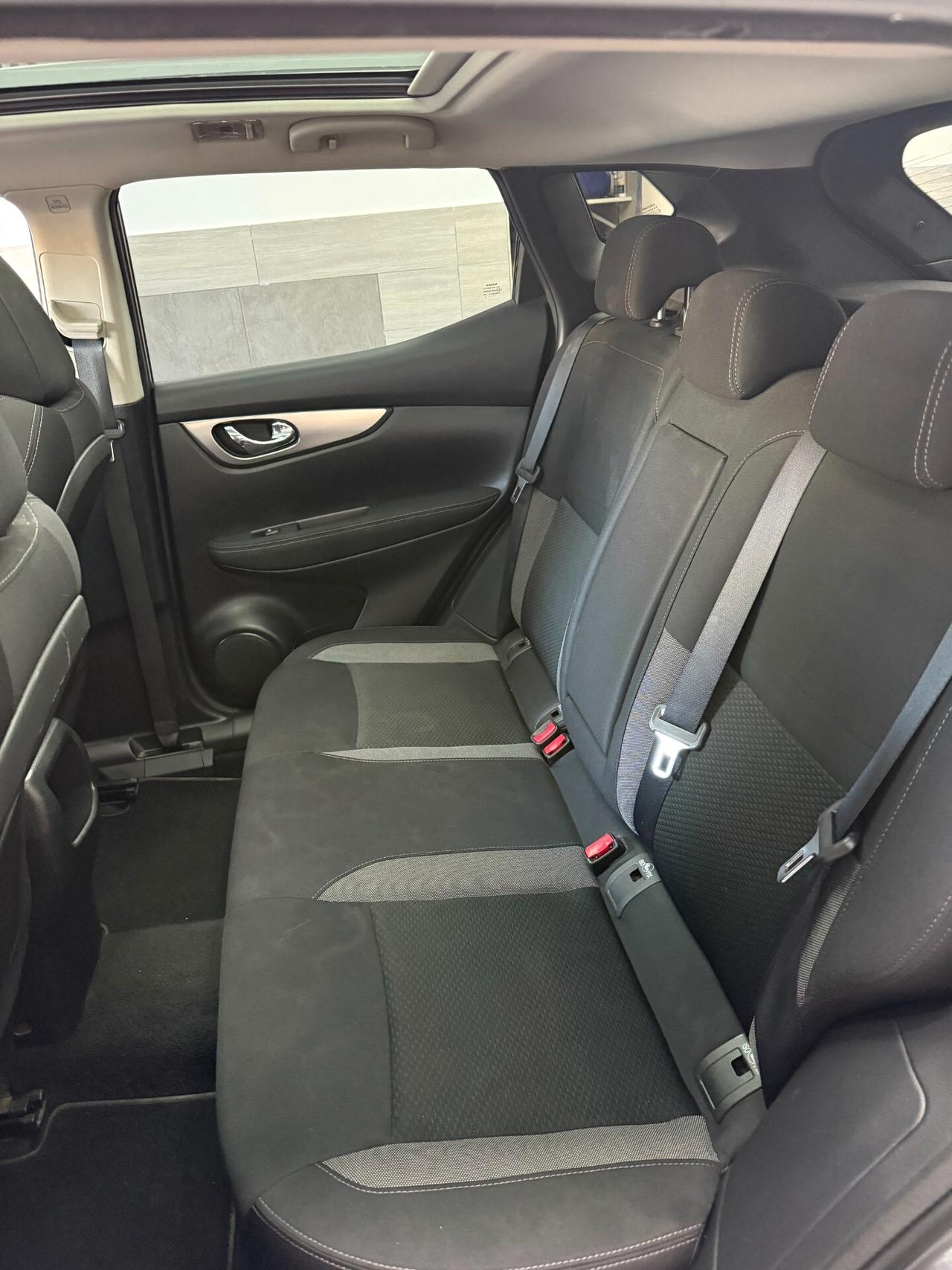 Nissan Qashqai 1.5 dCi Visia