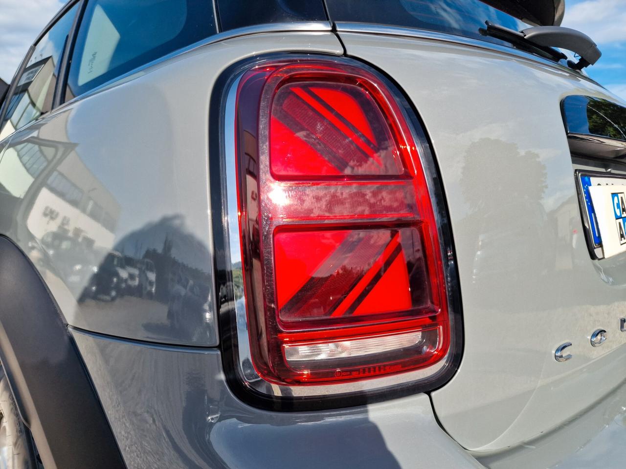 Mini One D Countryman 1.5 Business DCT 115 cv