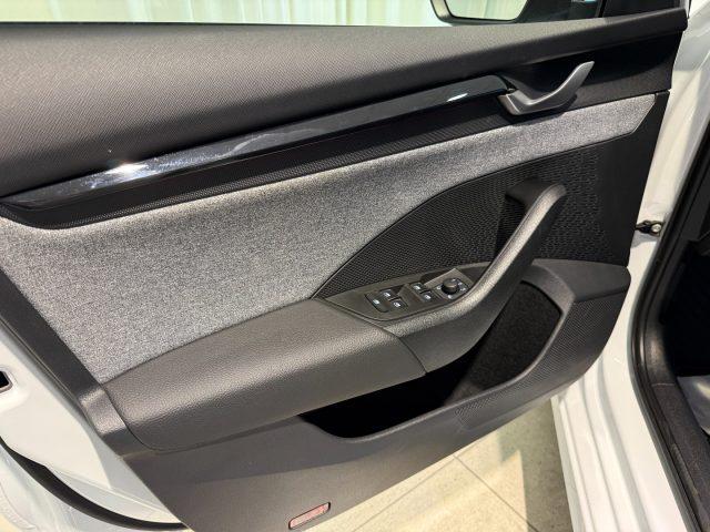 SKODA Octavia 2.0 TDI DSG Wagon Selection Camera DAB+ LED Navi