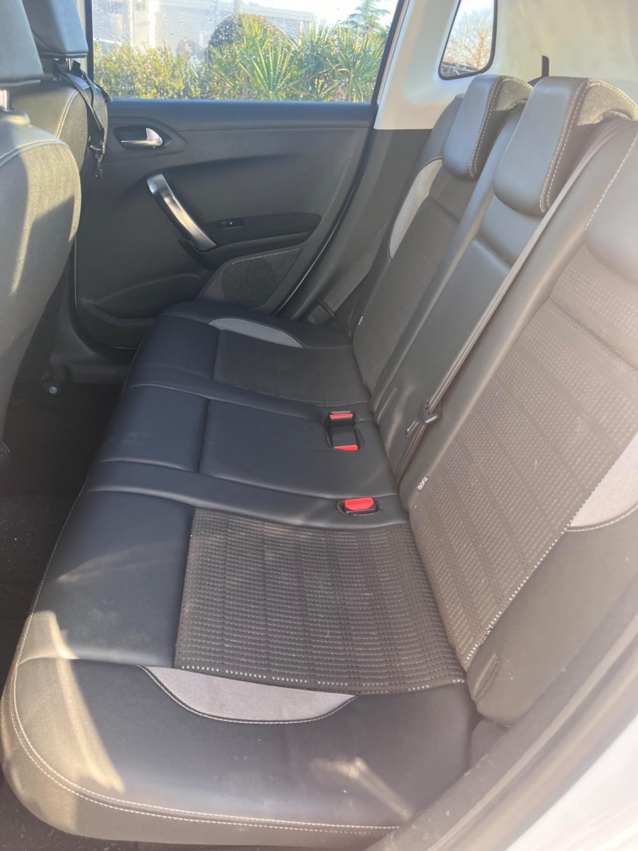 Peugeot 2008 1.5 Diesel AUTOMATICA PERFETTA