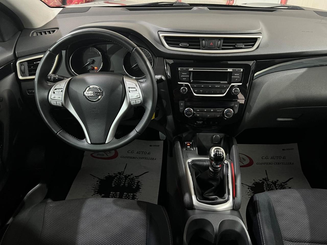 Nissan Qashqai 1.6 dCi 4WD Tekna 131 cv 2014