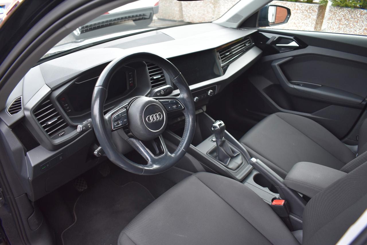 Audi A1 Sportback Restayling 1.0 tfsi 25