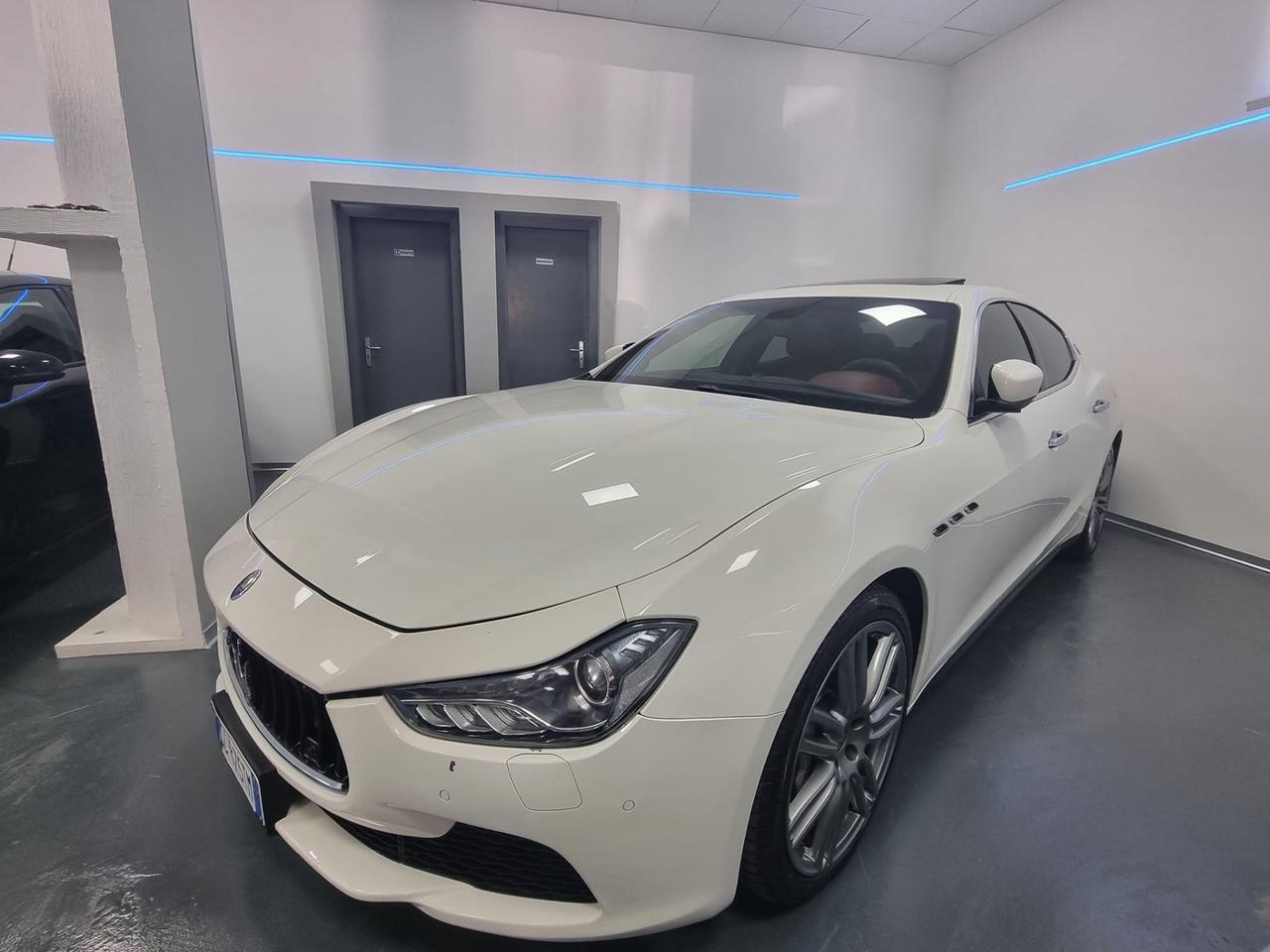 Maserati Ghibli V6 330cv IPER FULL INT CARTIER TOP