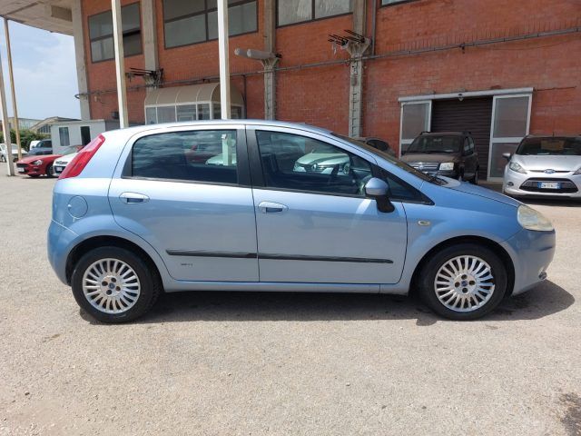 FIAT Grande Punto 1.4 Starjet 16V 5 porte Emotion