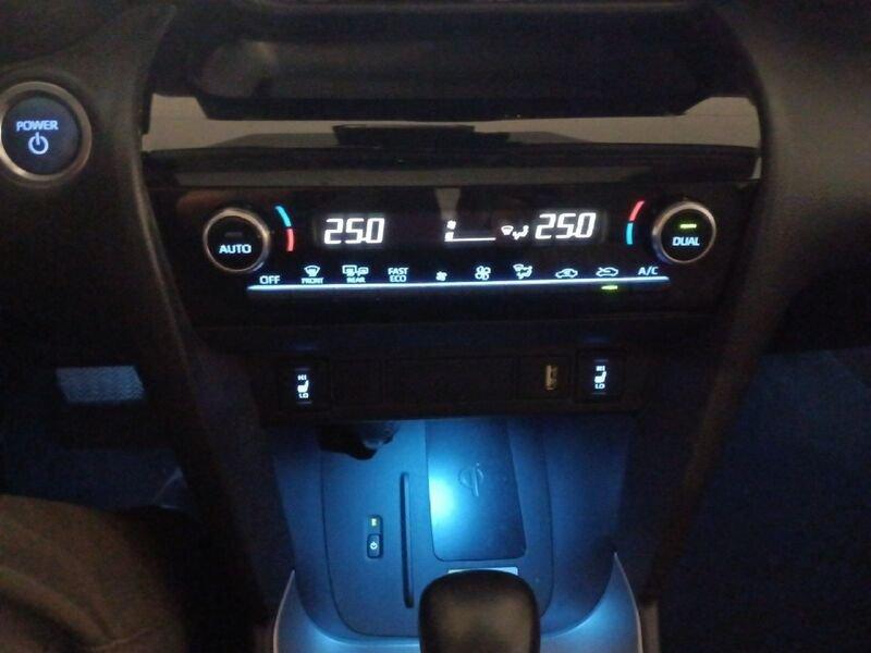 Toyota Yaris Cross 1.5H (116 CV) E-CVT Lounge