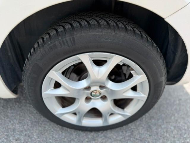 Alfa Romeo MiTo 1.4 105 CV M.air S&S Progression