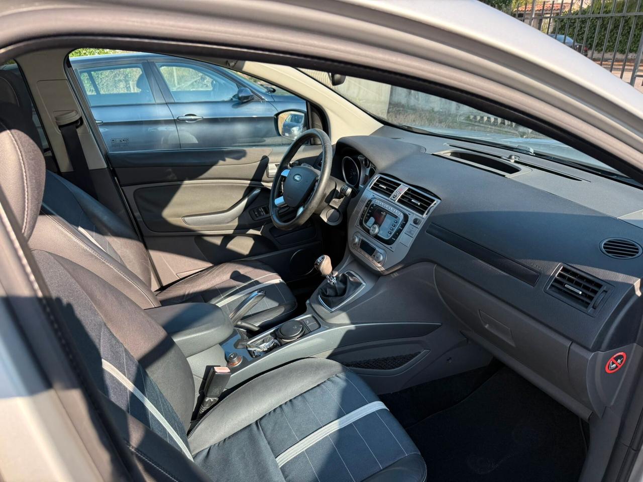 Ford Kuga 2.0 TDCi 136 CV 4WD Titanium DPF