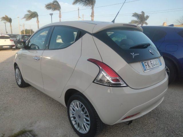 LANCIA Ypsilon 1.2 69 CV 5 porte Gold