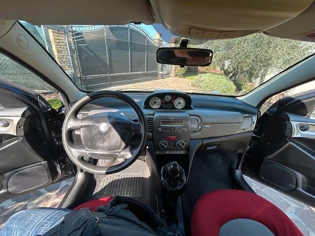 Lancia Ypsilon 1.3 Multijet 16V Argento