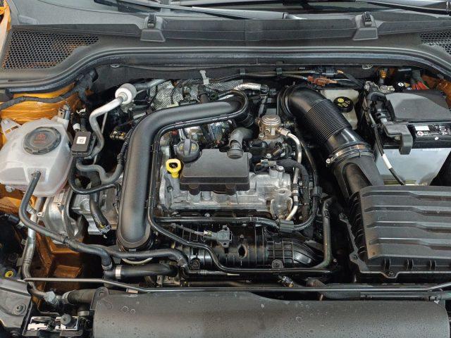 SKODA Kamiq 1.0 TSI 110 CV Black Dots