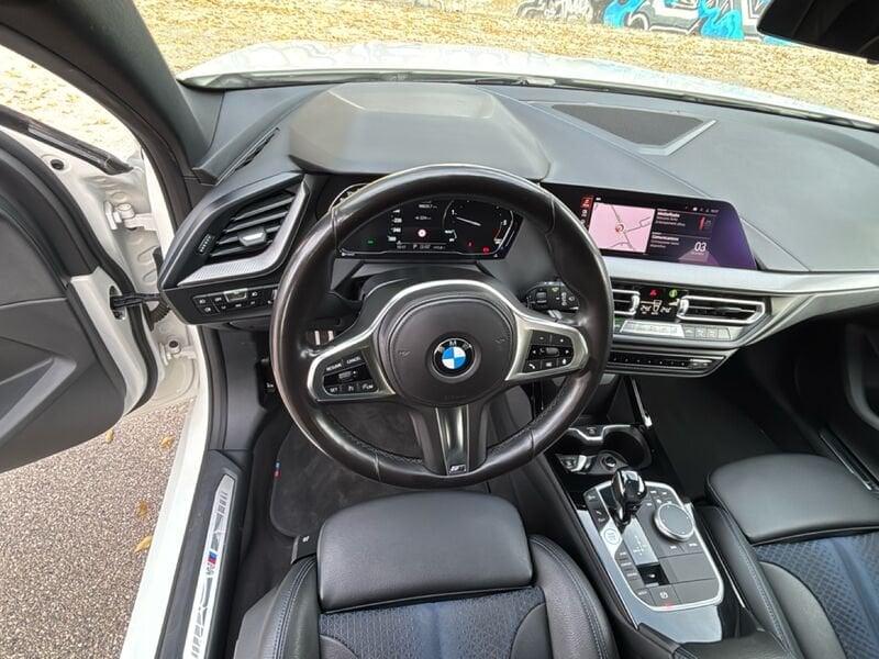 BMW Serie 1 118d 5p. Msport
