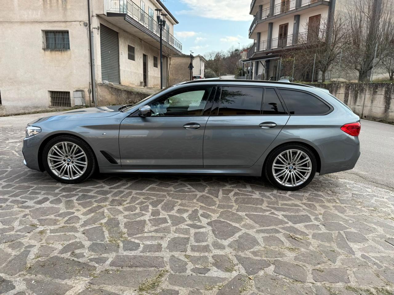 BMW 530d Touring 265cv Msport Tetto 2018