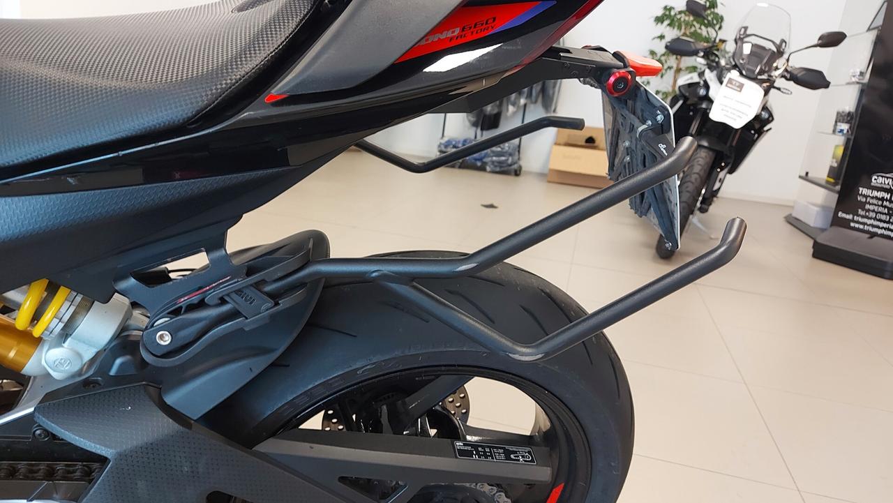 Aprilia Tuono 660 APRILIA TUONO 660 FACTORY