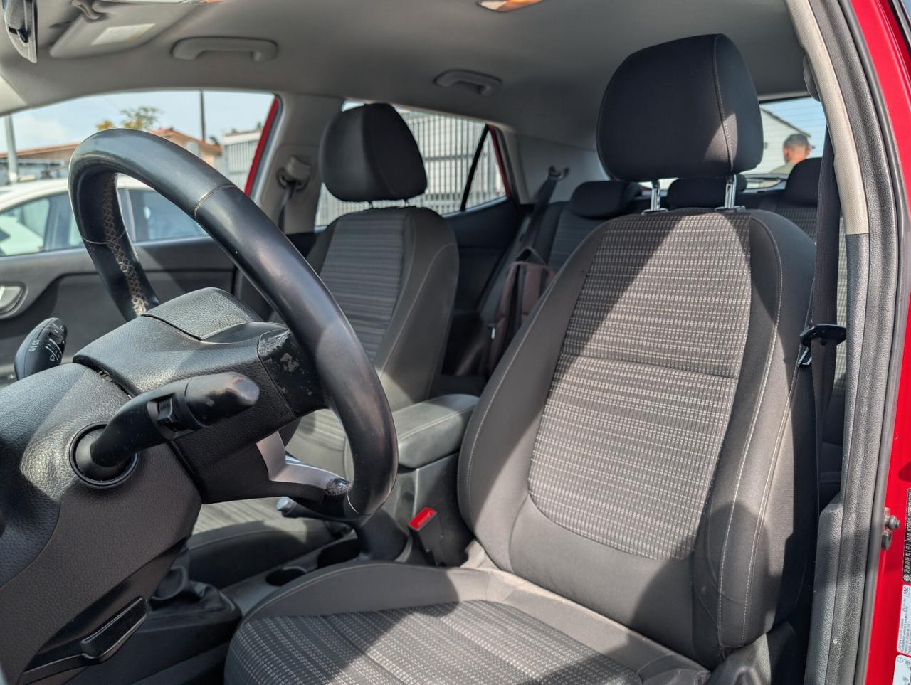 Kia Stonic 1.0 T-GDi 100 CV MHEV iMT GT Line
