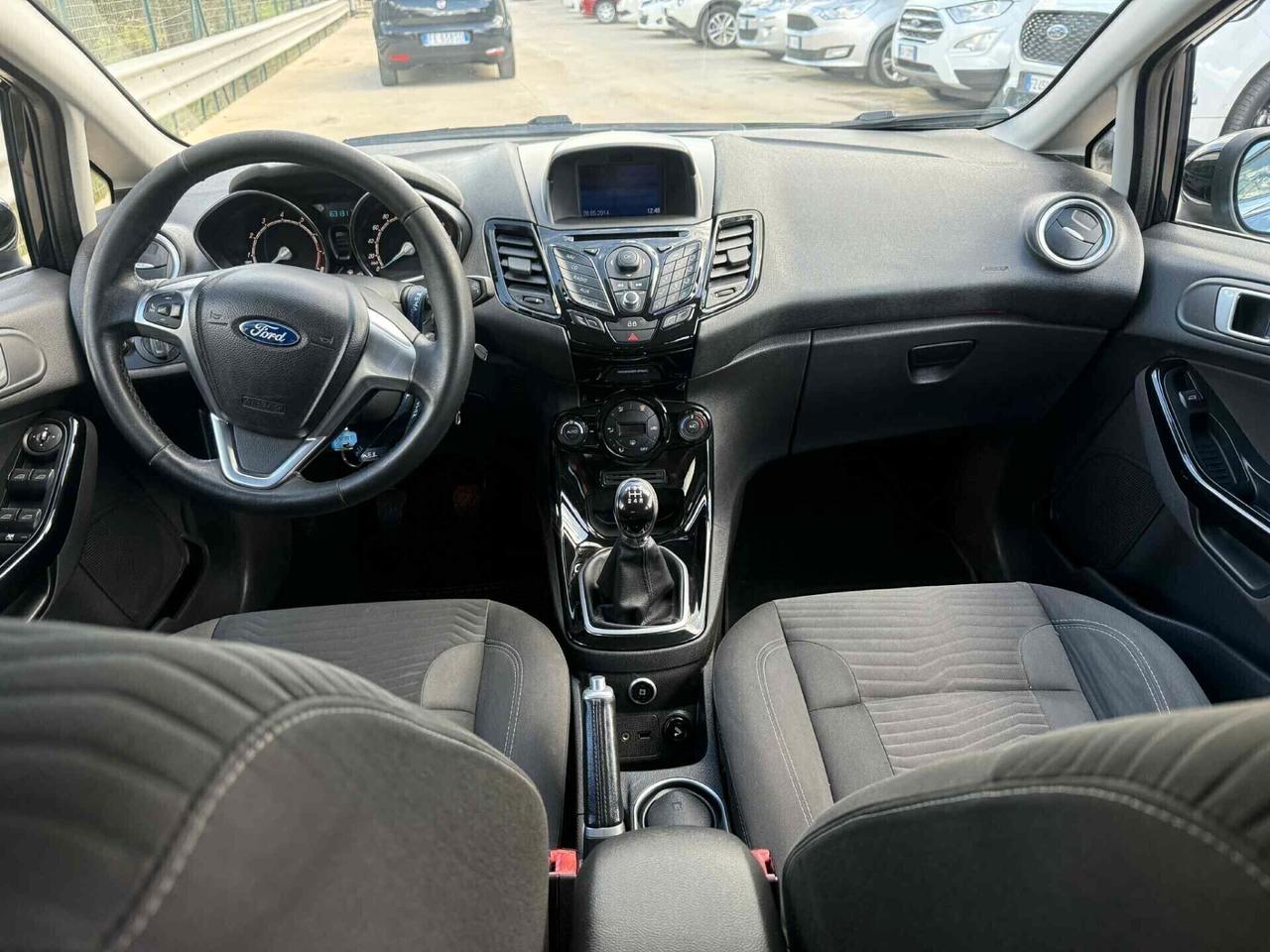Ford Fiesta 1.4 5p. Bz.- GPL Titanium 163000KM 2013