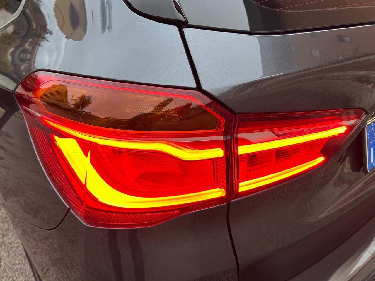 Bmw X1 sDrive18d xLine Strafull !!!