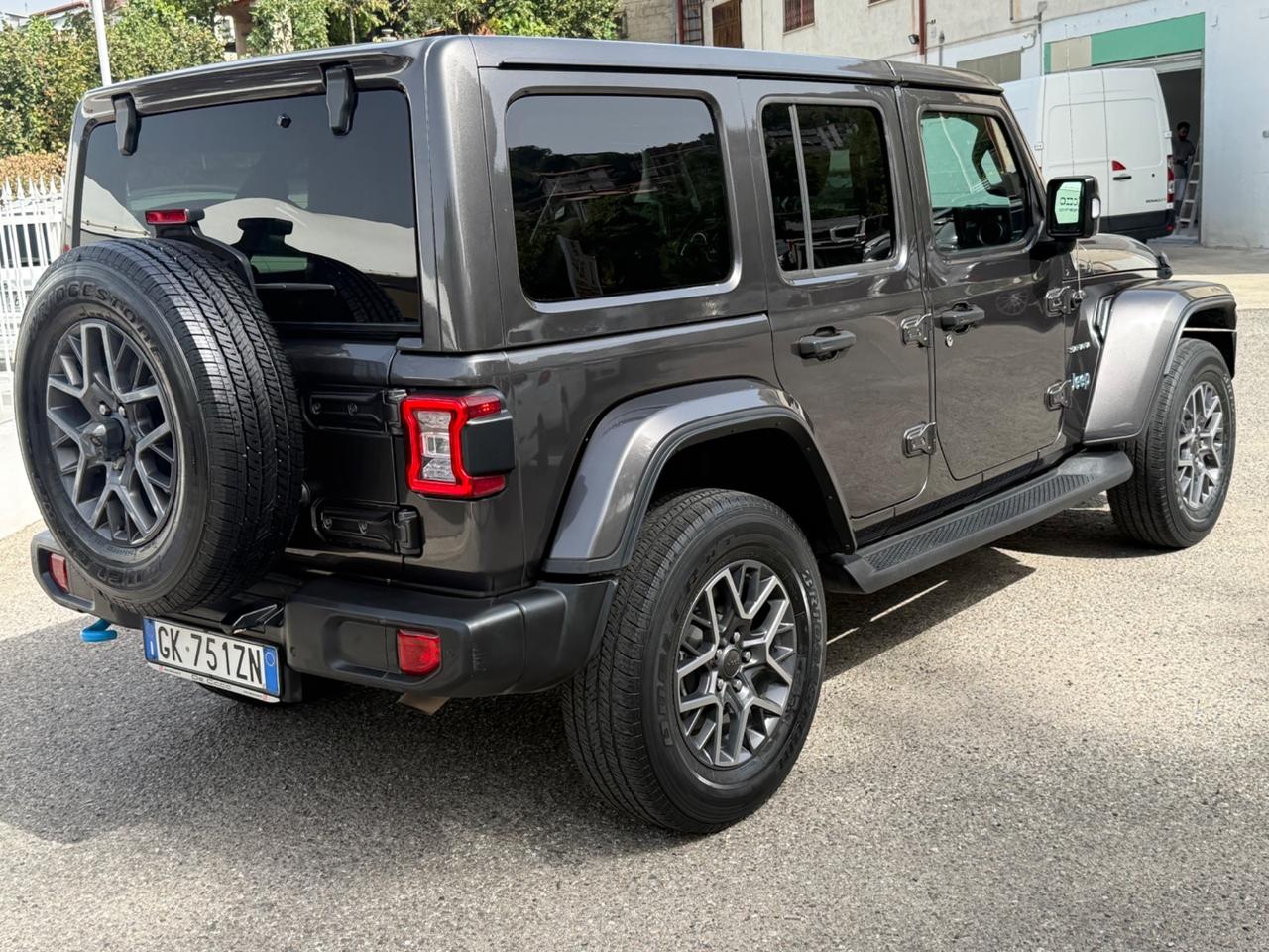 Jeep Wrangler Unlimited 2.0 4xe 380 cv Sahara