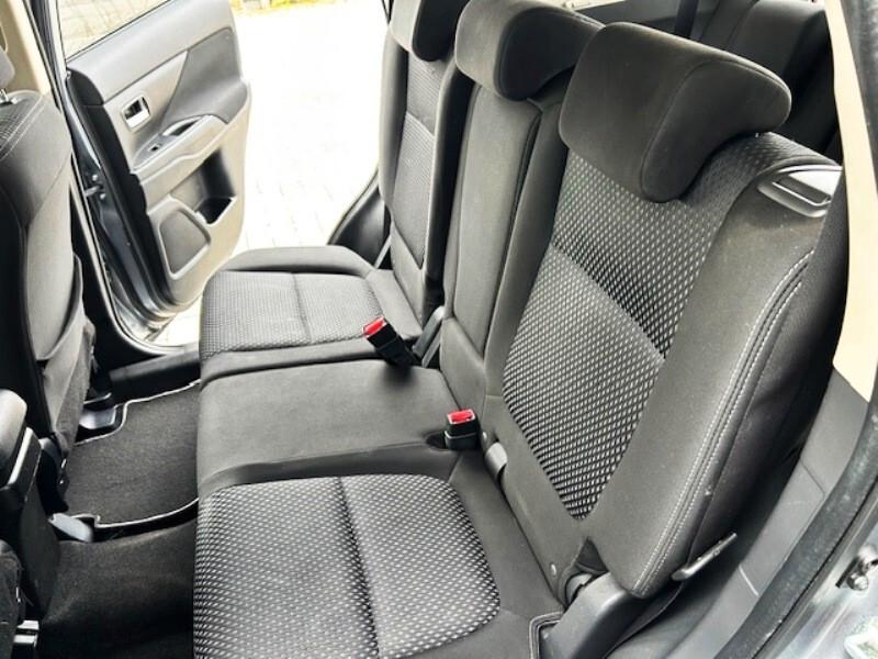 Mitsubishi Outlander 2.2 DI-D 4WD Instyle 7p.
