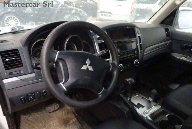 MITSUBISHI Pajero Pajero IV 2007 3.2 cr Instyle 5p auto - FD474XX