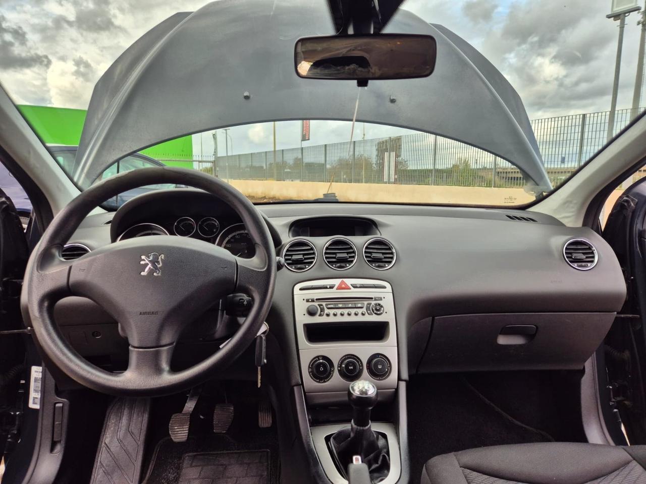 Peugeot 308 1.6 8V HDi 93CV 5p. Tecno