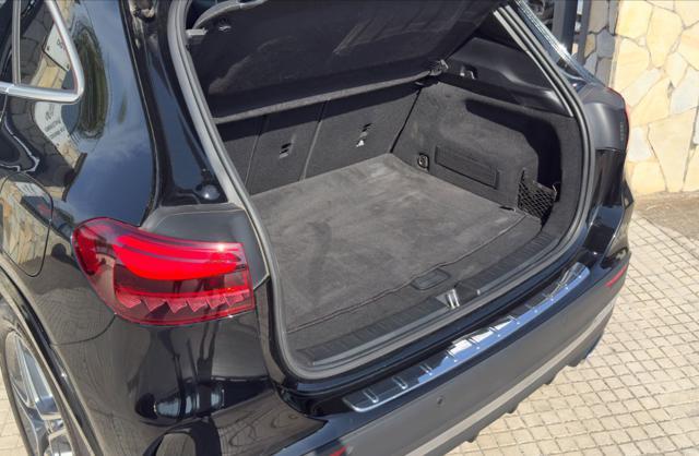 MERCEDES-BENZ GLA 200 d Automatic AMG Line Premium