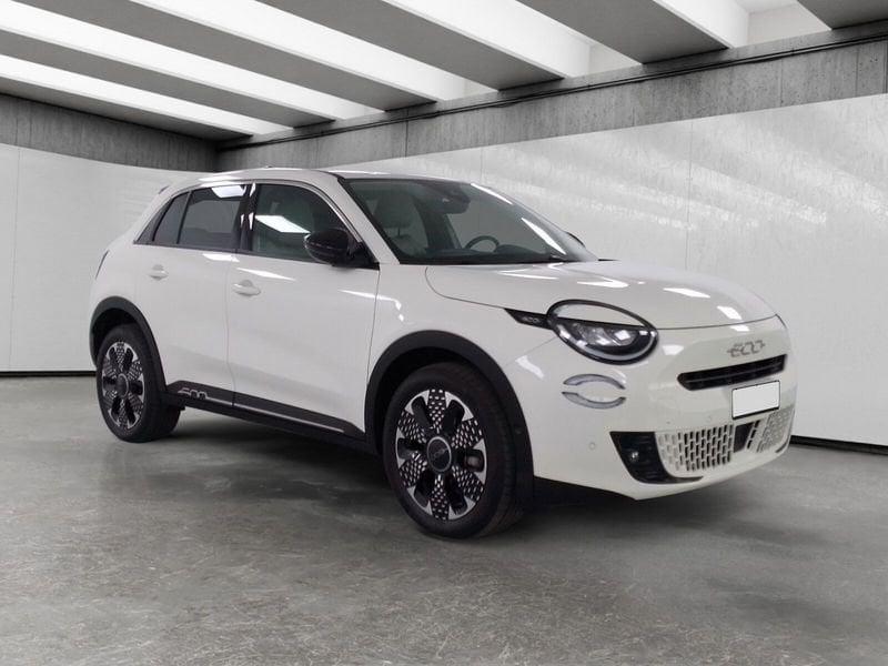 FIAT 600 1.2 hybrid La Prima 110cv auto