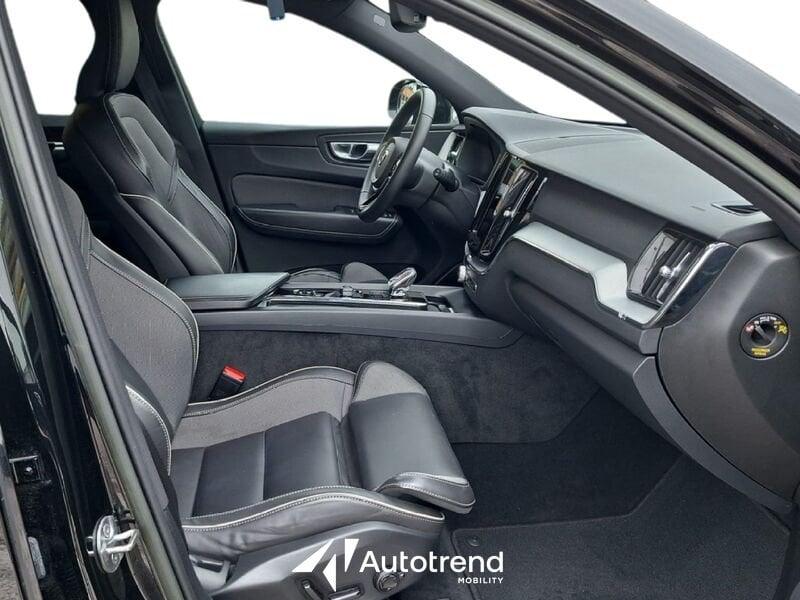 Volvo XC60 B4 197+14 CV AWD Mild Hybrid Diesel Automatico Plus Dark N1 Autocarro