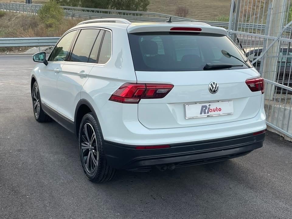 Volkswagen Tiguan 2.0 TDI DSG Business BlueMotion Technology