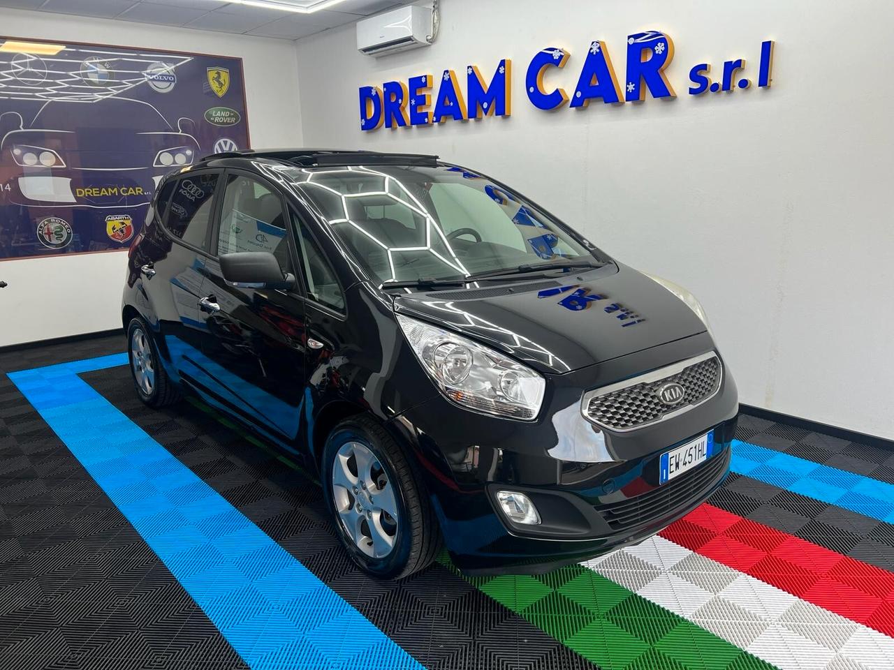 Kia Venga 1.4 90Cv 5p. Benzina - Ok Neopatentati